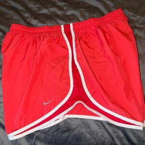 Nike Tempo Dri-Fit Shorts 2X Plus Size Pink